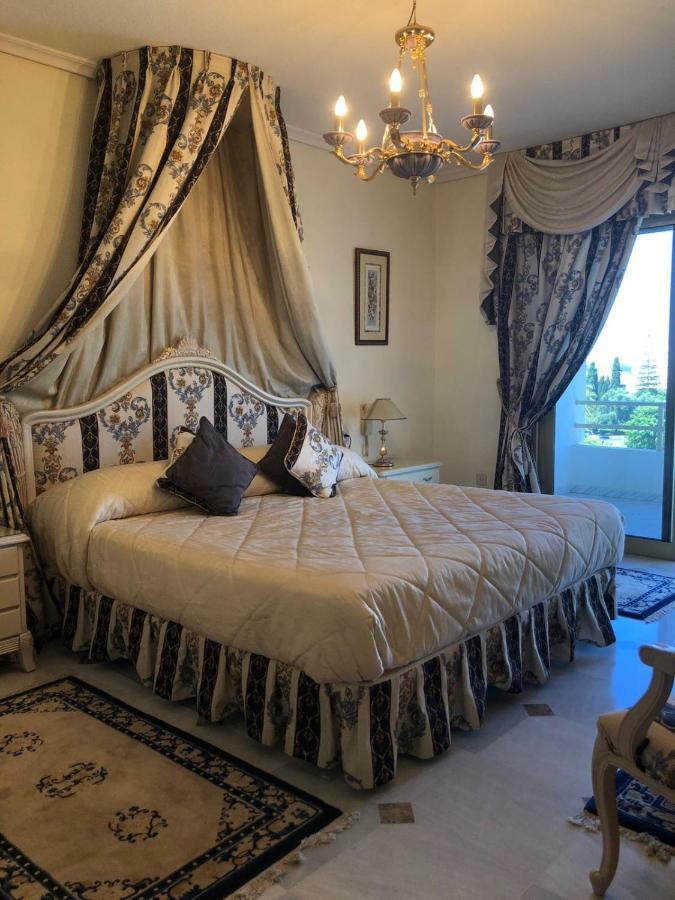 Riyadh House * Marbella