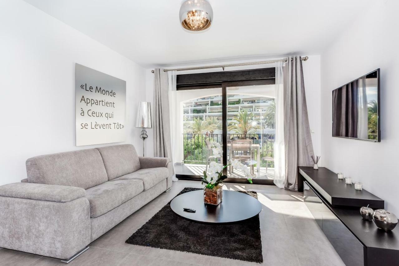 By Riva - Beautiful 1 Bedroom Chic In Banus Gardens *