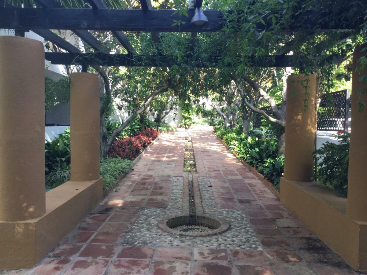 Jardines De Golondrinas Apartment Marbella
