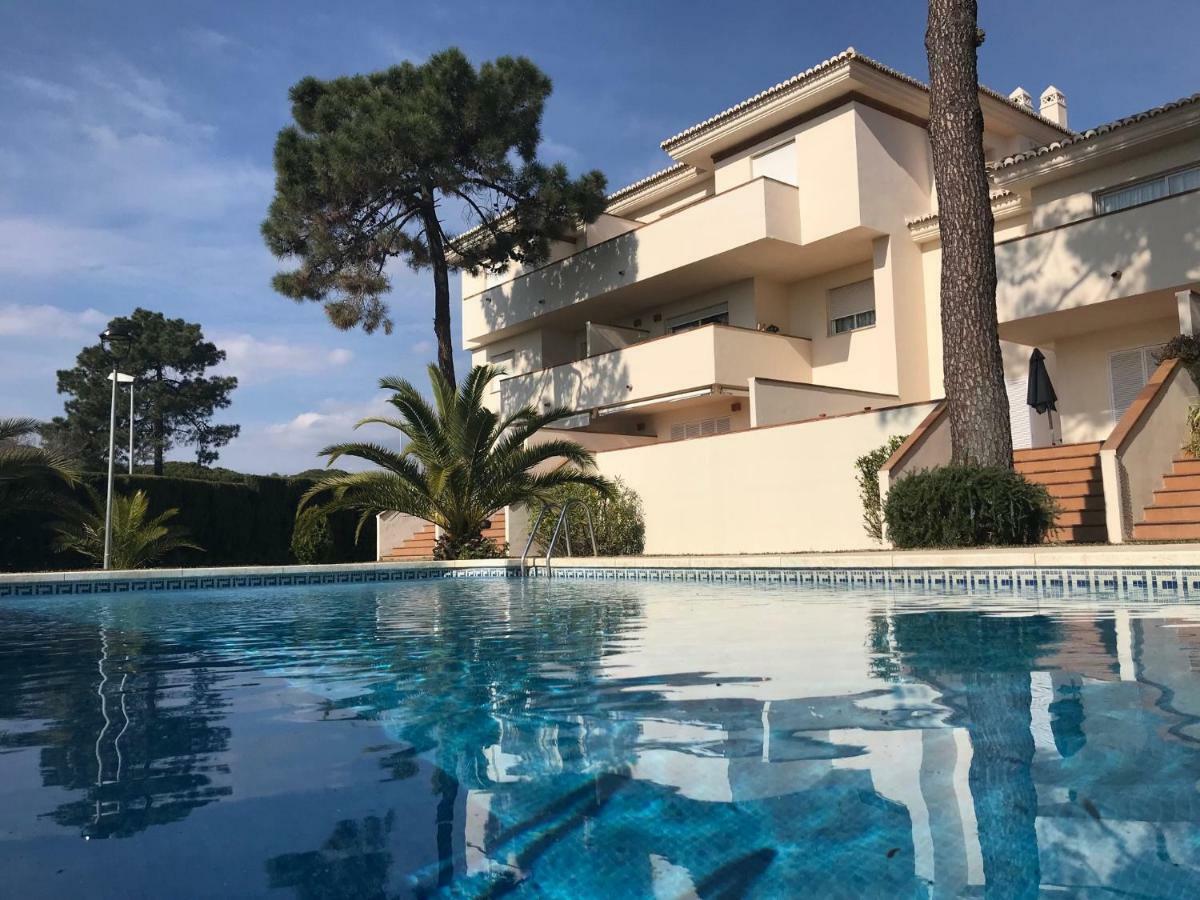 Very Family Apartment, Direct Pool Access *
