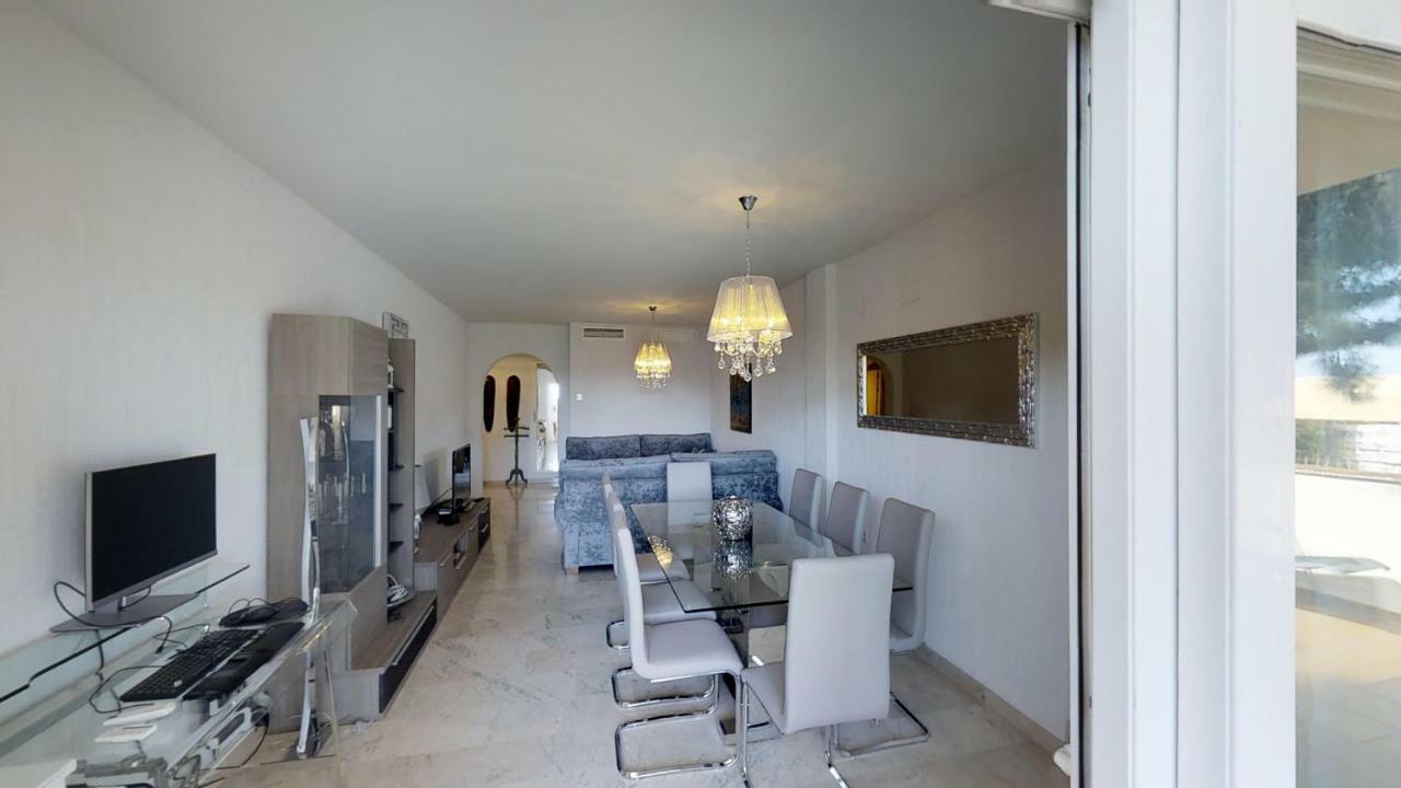 Very Family Apartment, Direct Pool Access Apartment