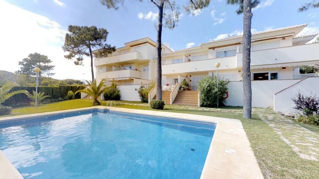 Very Family Apartment, Direct Pool Access Apartment *