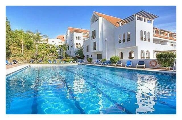 La Maestranza, Puerto Banus Apartment *