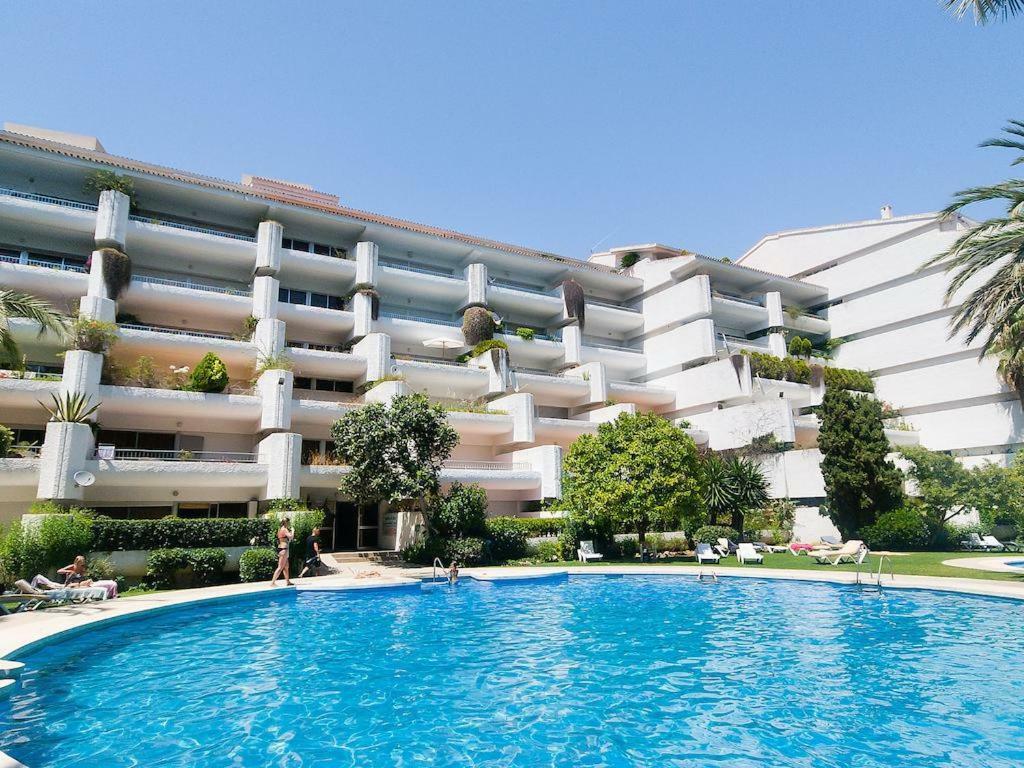 Center New And Luxurious On The 627 Marbella