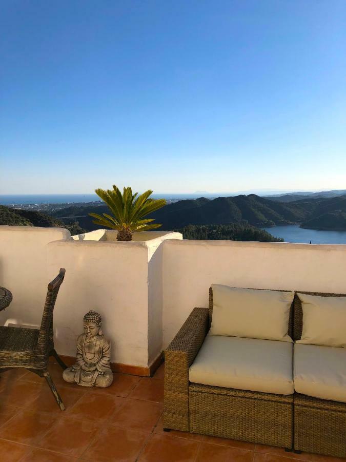 Luxury Duplex With Views. Vakantiehuis *