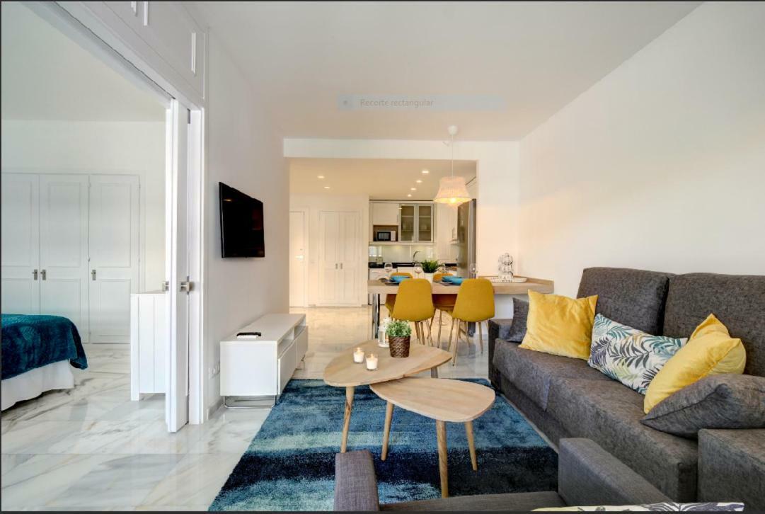 Apartment Center New And Luxurious On The 627 Marbella