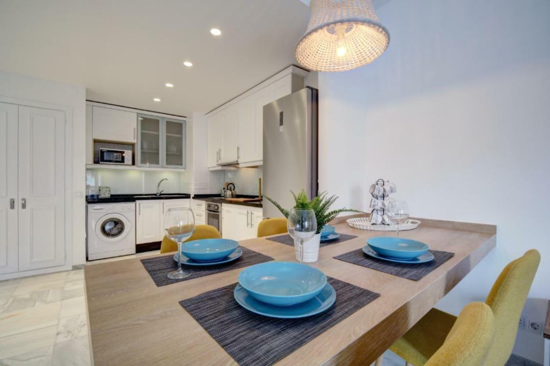 Center New And Luxurious On The 627 Apartment