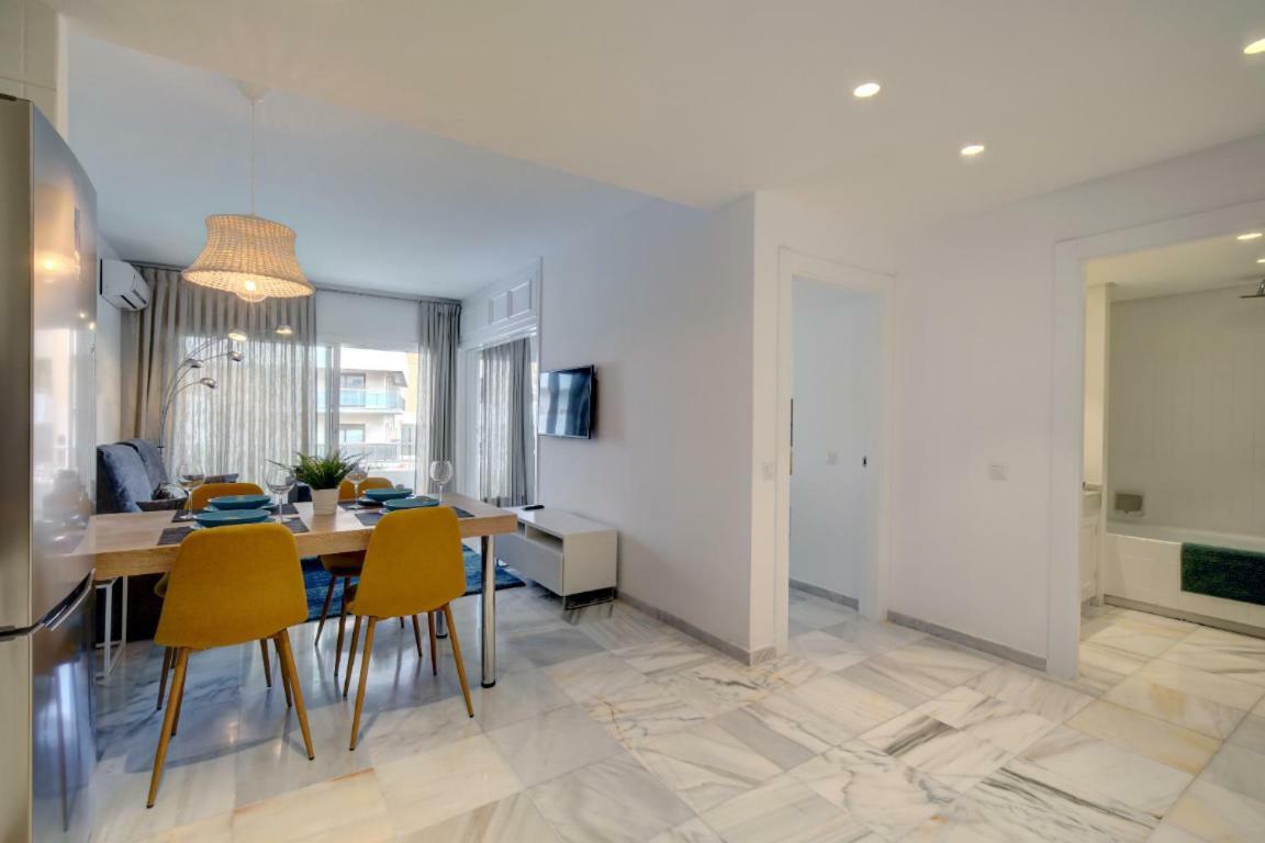 Center New And Luxurious On The 627 * Marbella