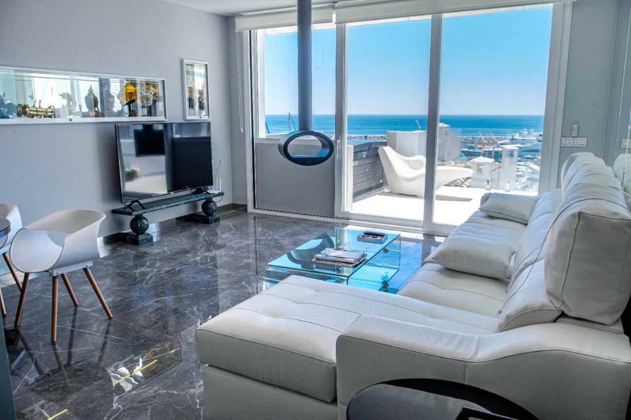 Atico Puerto Banus, *