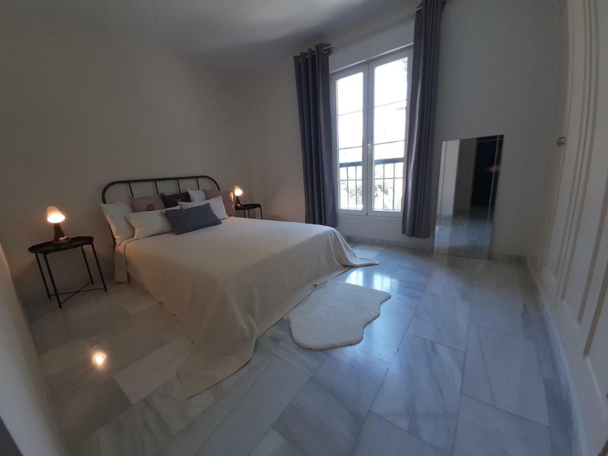 Apartment Waterfront Near The Nikki Beach *