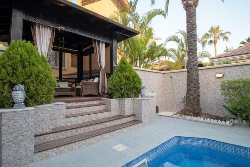 Bahia De Banus Bungalow Deluxe * Marbella