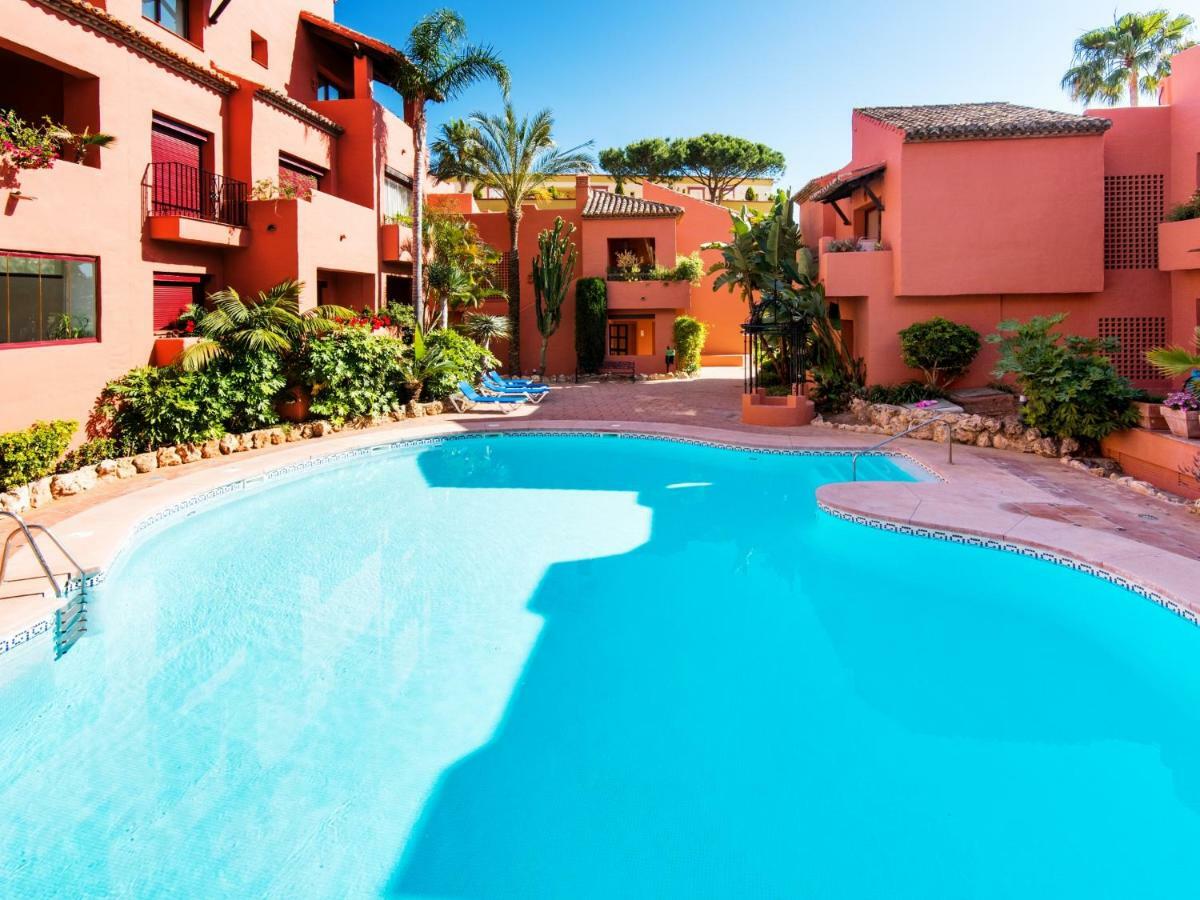 Rentandhomes Luxury