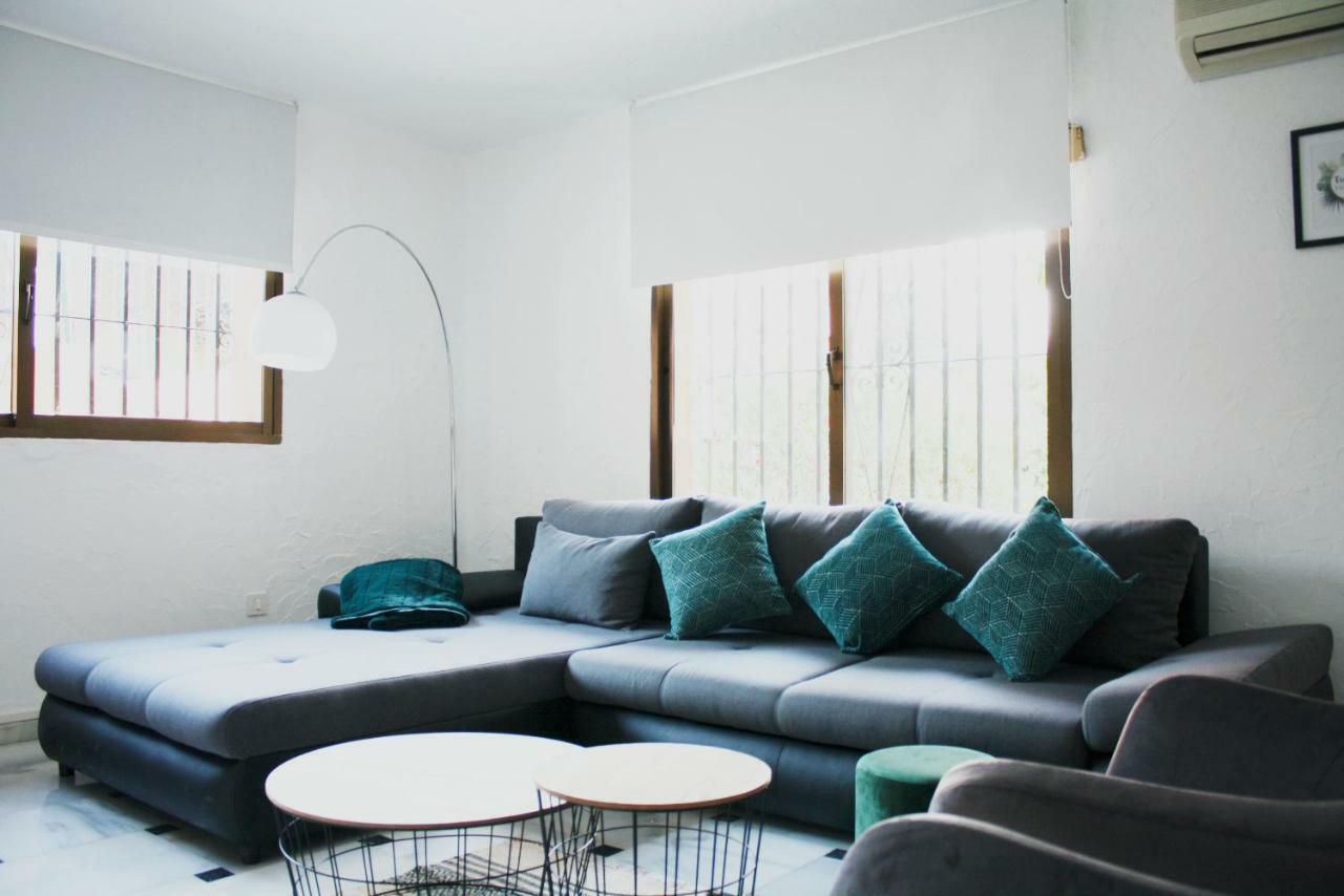 Vakantiehuis The Garden & Pool House-banus