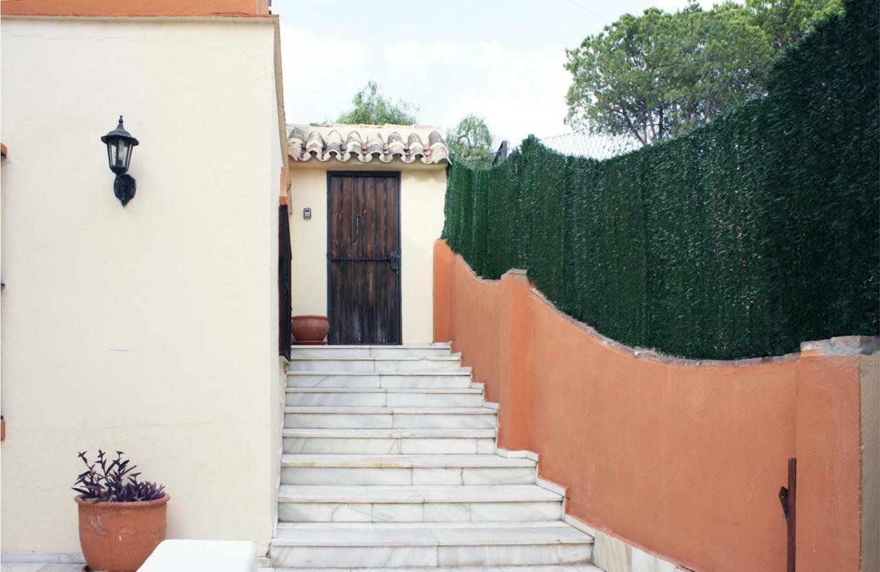 The Garden & Pool House-banus *
