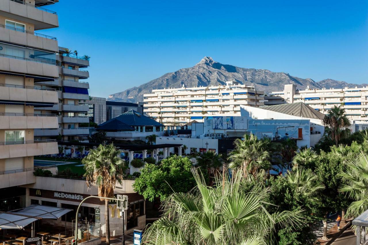 By Riva - Contemporary 1 Bedroom Luxury Inside Puerto Banus Apartamento *