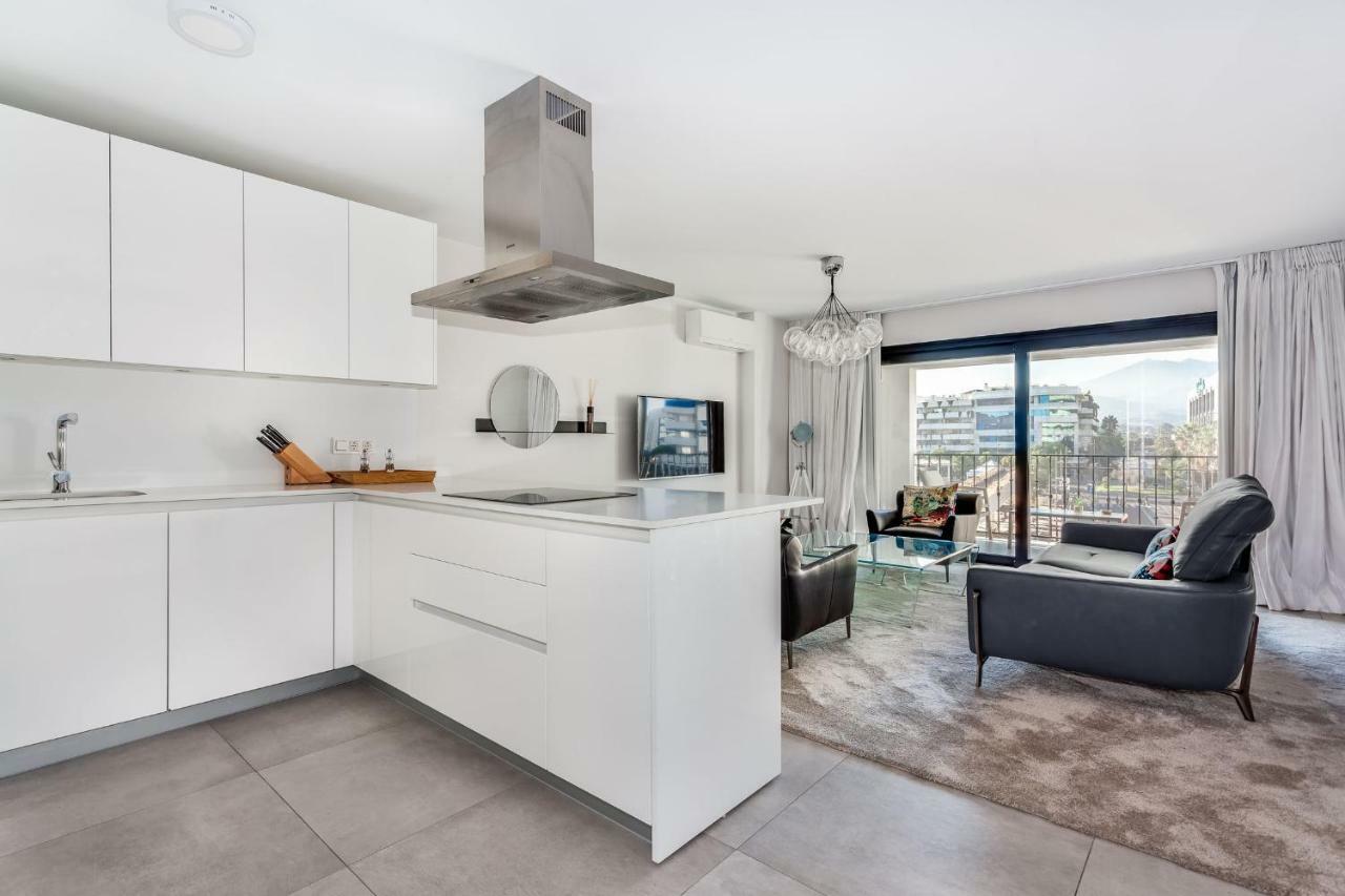 By Riva - Contemporary 1 Bedroom Luxury Inside Puerto Banus *