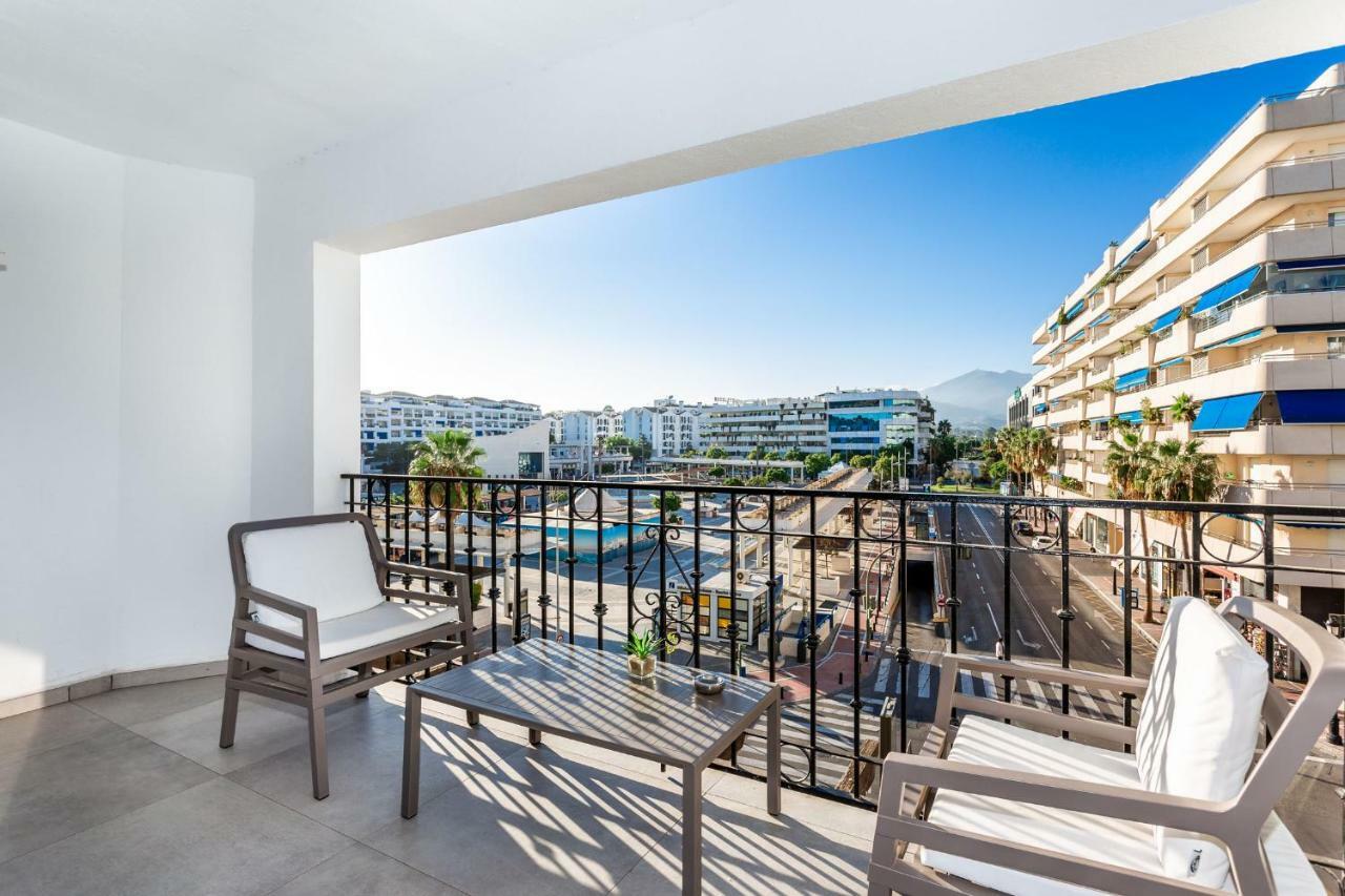 By Riva - Contemporary 1 Bedroom Luxury Inside Puerto Banus Apartamento *