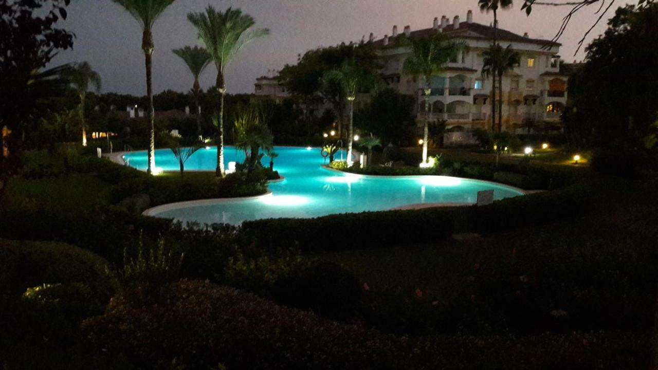 Chez Elo Ii. 3 Dorm. 3 Bedroom - Marbella. Milla De Oro. *