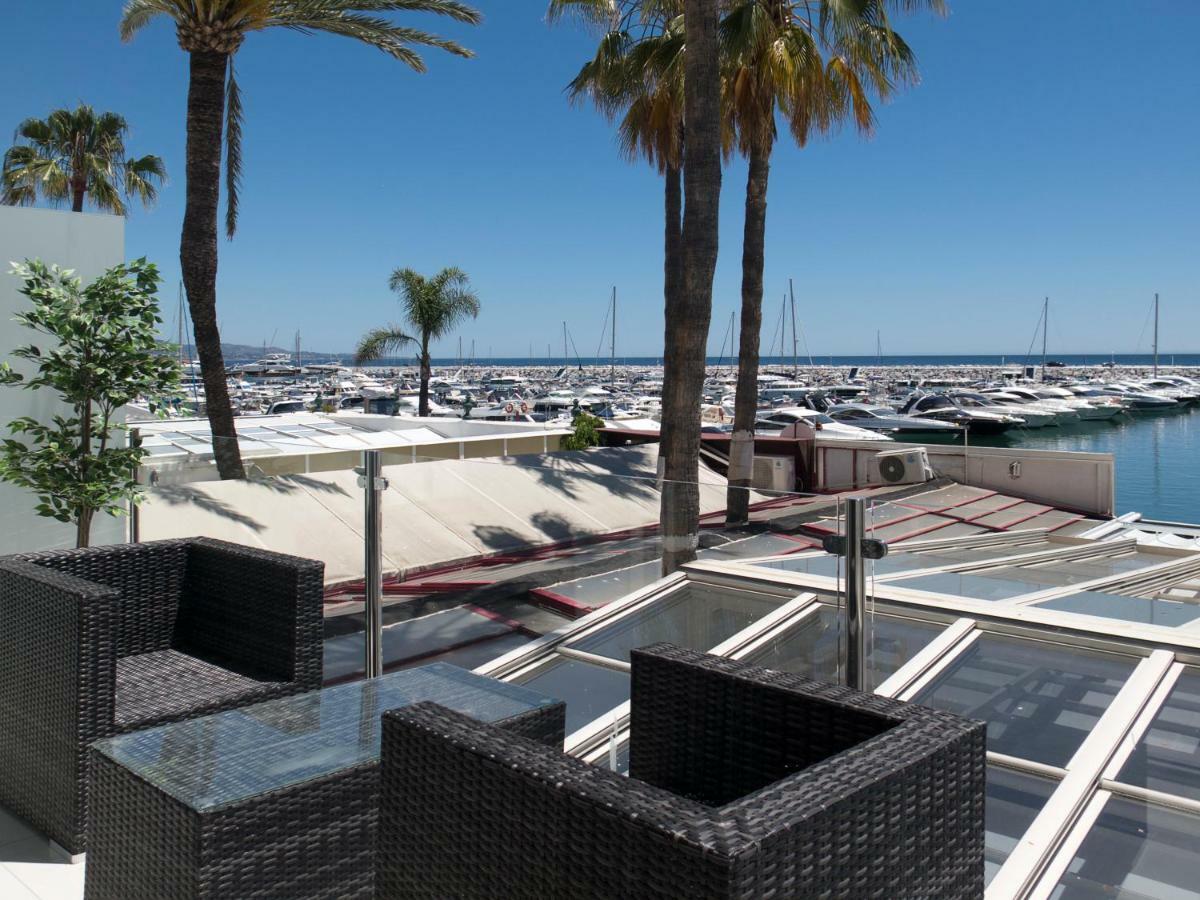 Front Port Line Sleeps 6 Appartement *