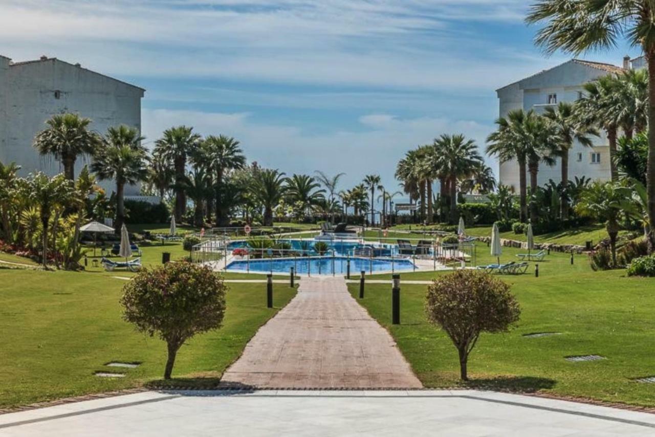 Beachfront In Puerto Banus, Playa Rocio Apartamento