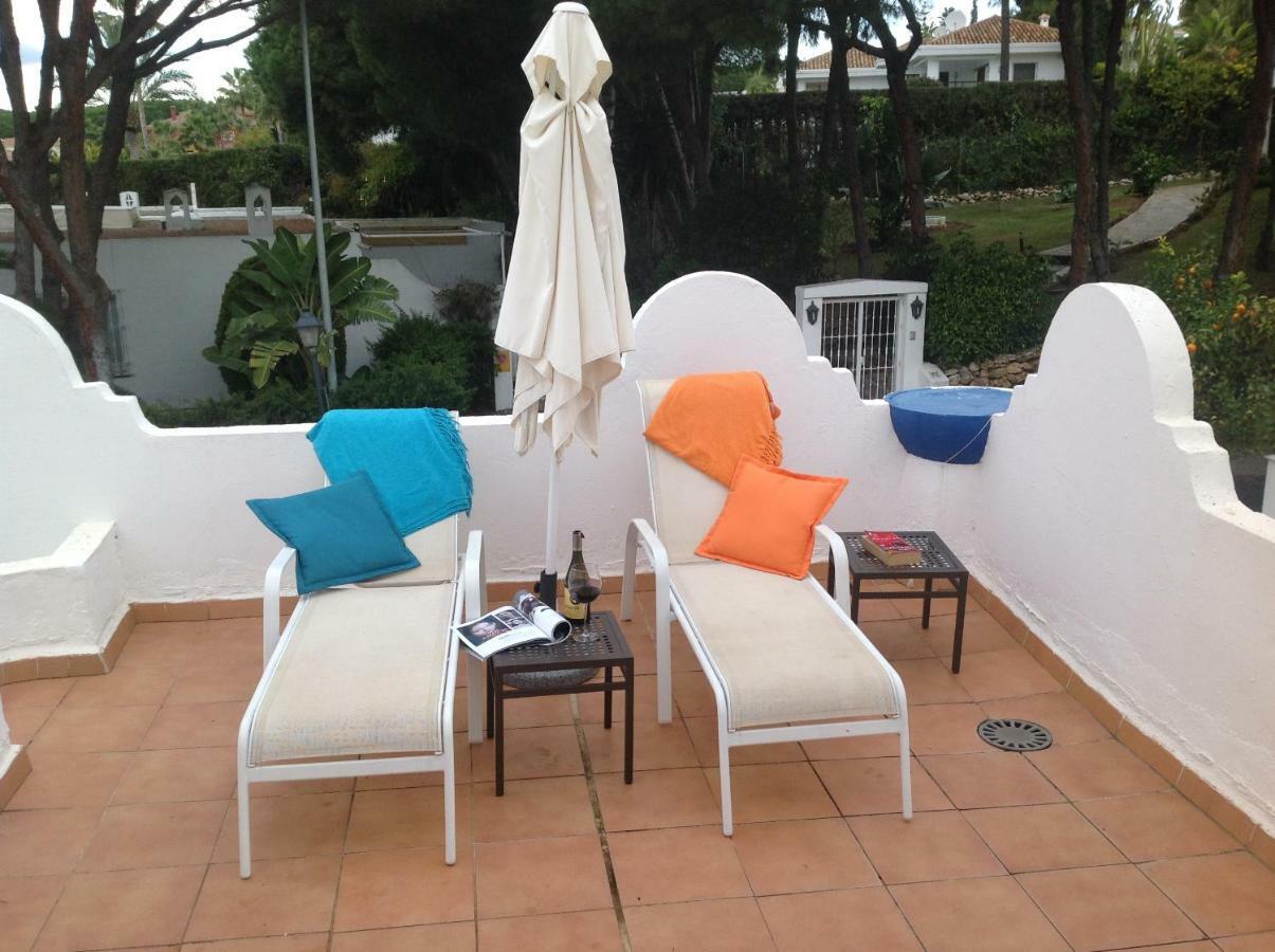 Vakantiehuis Casa Soleada - Beautiful Villa, Corner By Pools, Facilities,full Kitchen, 3 Terraces, Internet