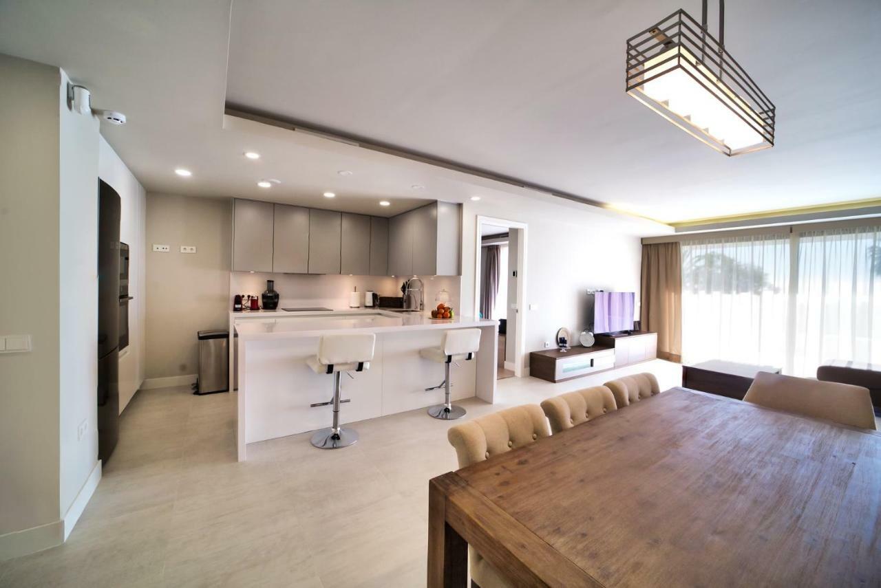 Apartamento Calle Pleyades, Azahar De *