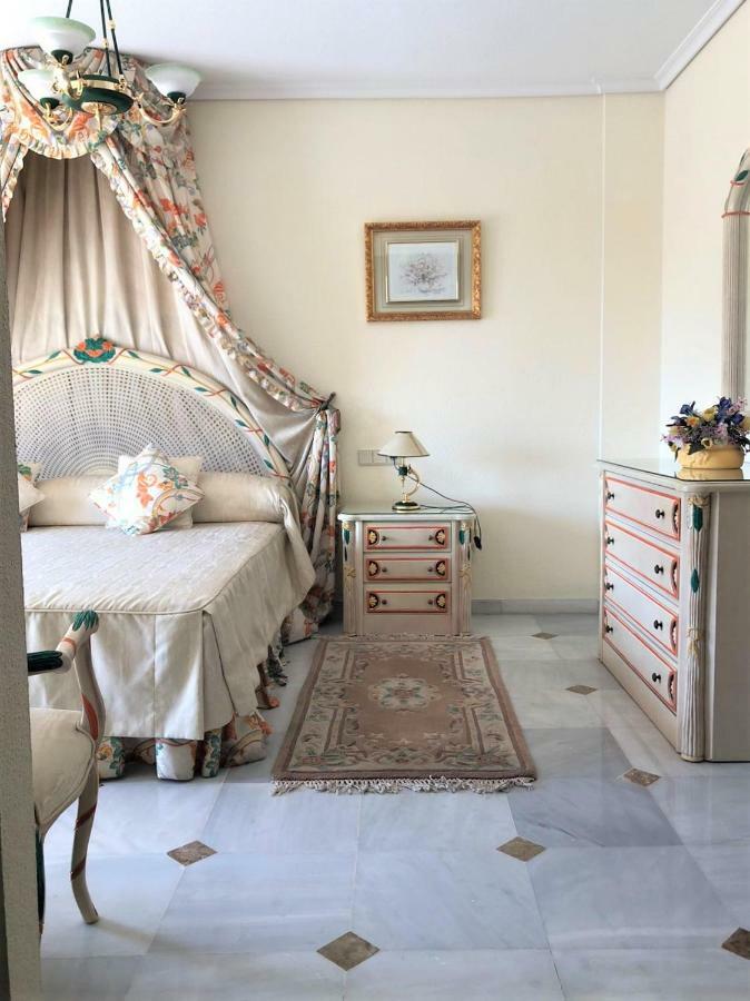 Riyadh House Marbella