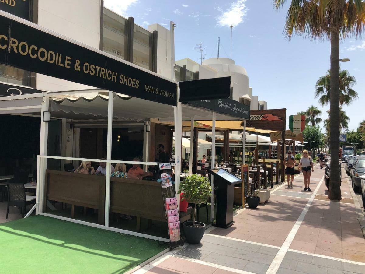 Marina Banus - Frontline Beach - Puerto Banus Marbella