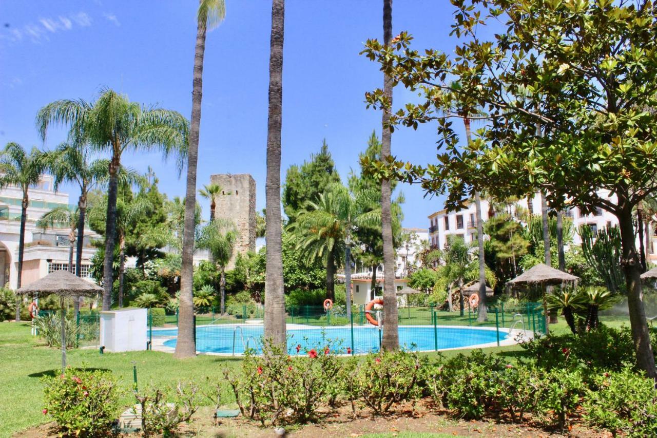 Puerto Banus 2 Bedrooms Oceanfront C Apartamento *