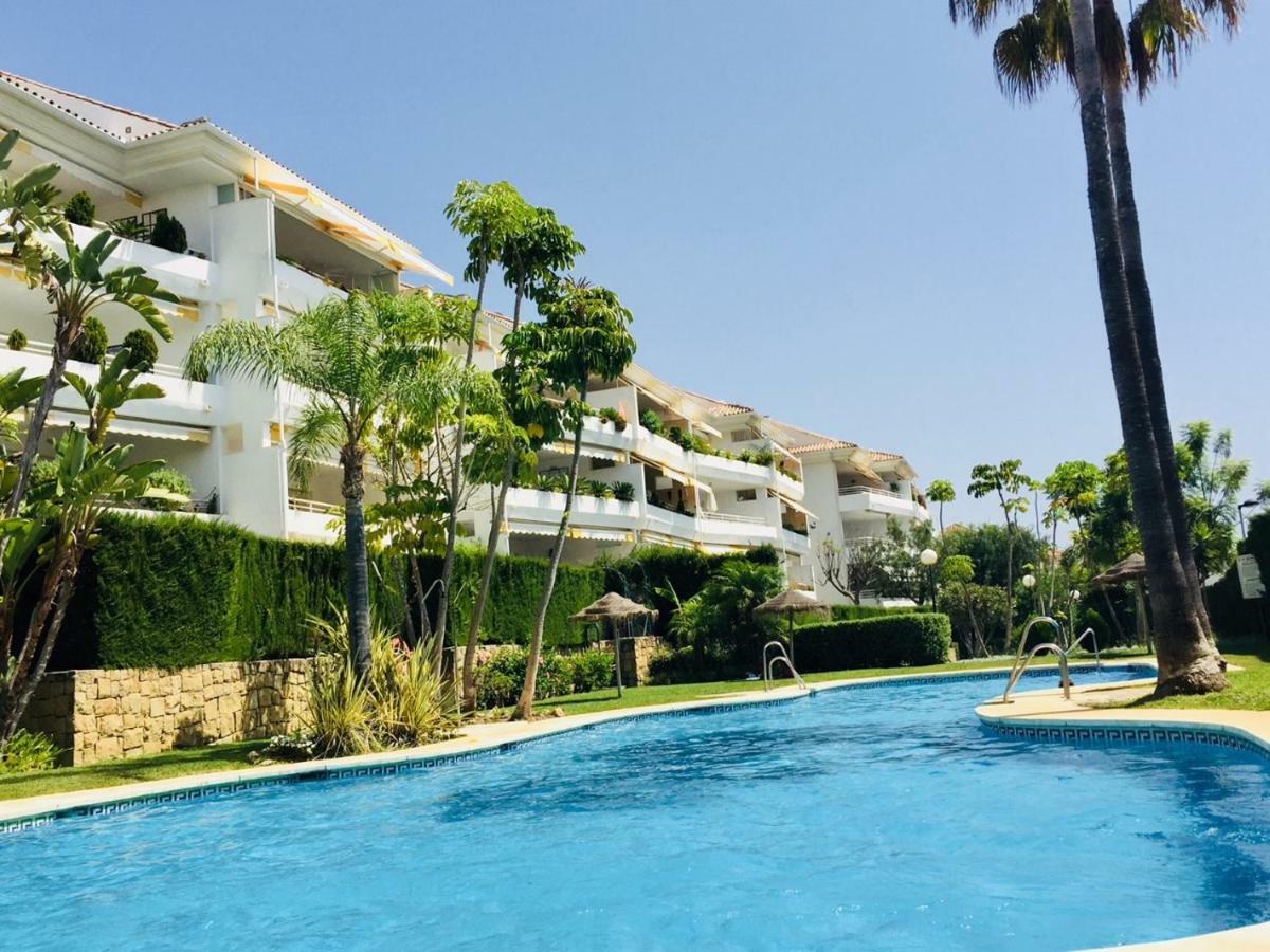 Duplex Vistas Al Golf Guadalmina *