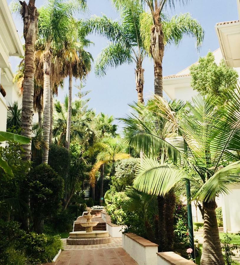 Duplex Vistas Al Golf Guadalmina Apartamento *