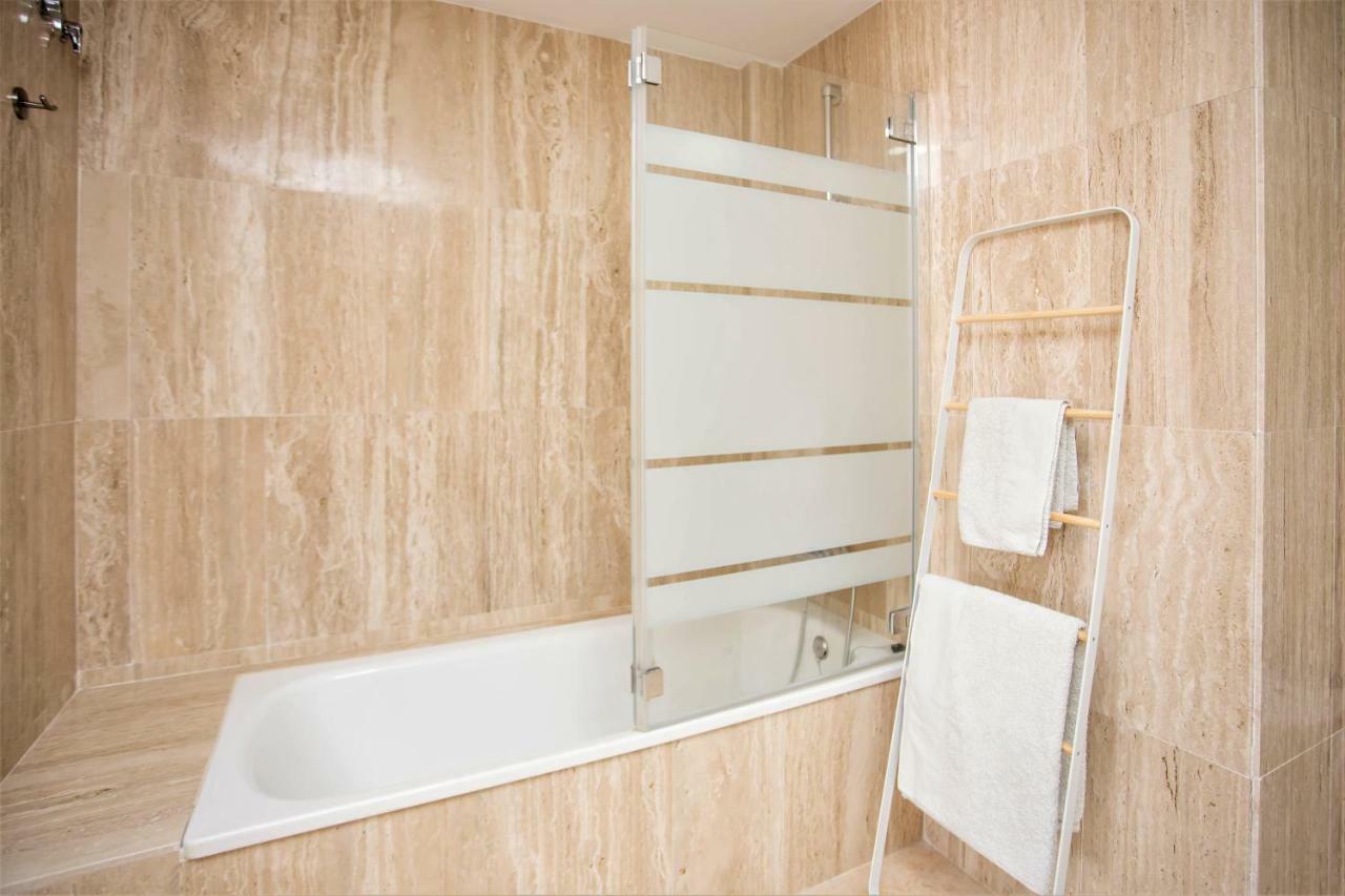 Ample Luxury Fancy Golf & Padel Apartamento Marbella