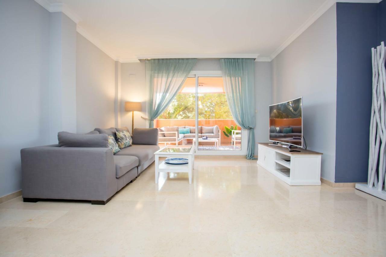Ample Luxury Fancy Golf & Padel * Marbella