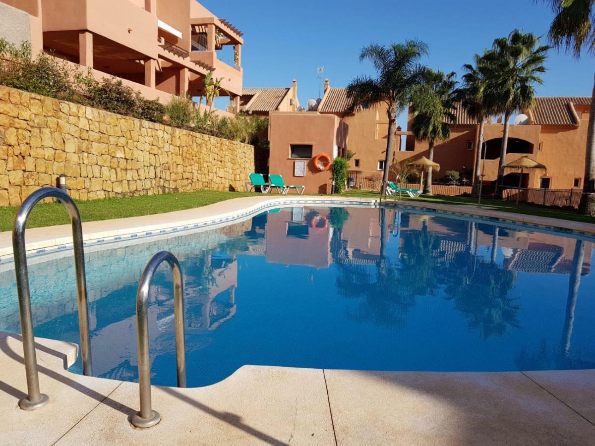 Ample Luxury Fancy Golf & Padel * Marbella
