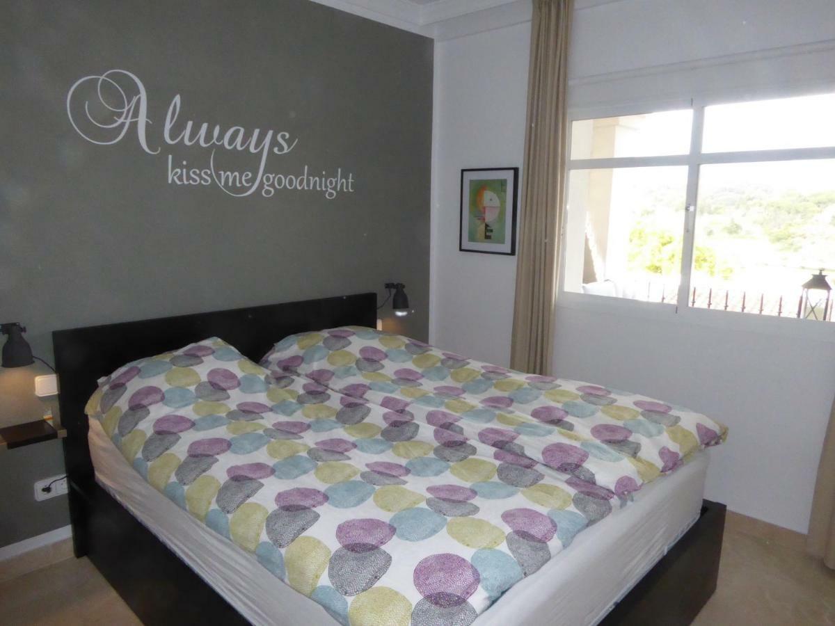 Apartamento Aloha Gardens Near Puerto Banus With Breathtaking Mountain View