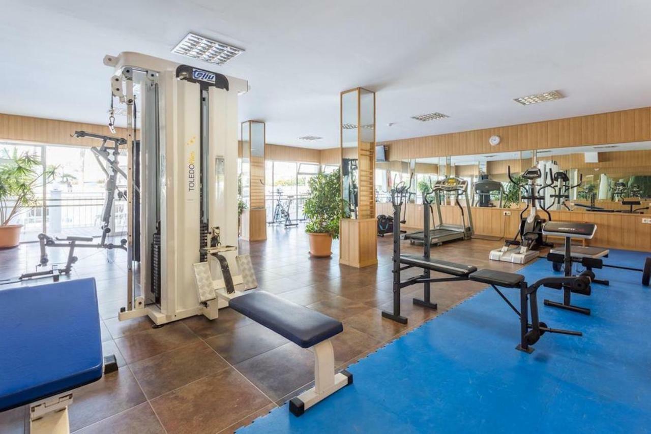 Casa Soleada - Beautiful Villa, Corner By Pools, Facilities,full Kitchen, 3 Terraces, Internet