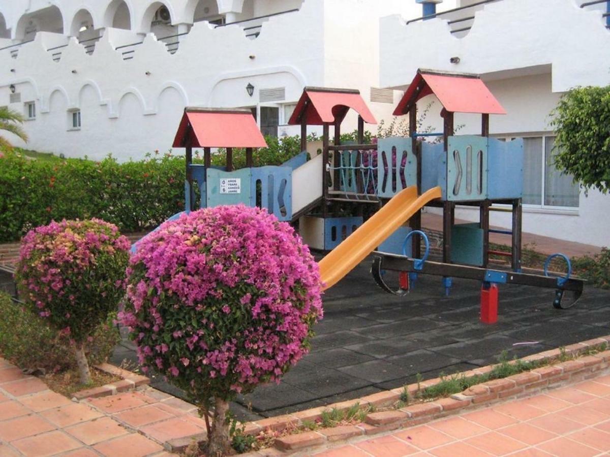 Casa Soleada - Beautiful Villa, Corner By Pools, Facilities,full Kitchen, 3 Terraces, Internet *