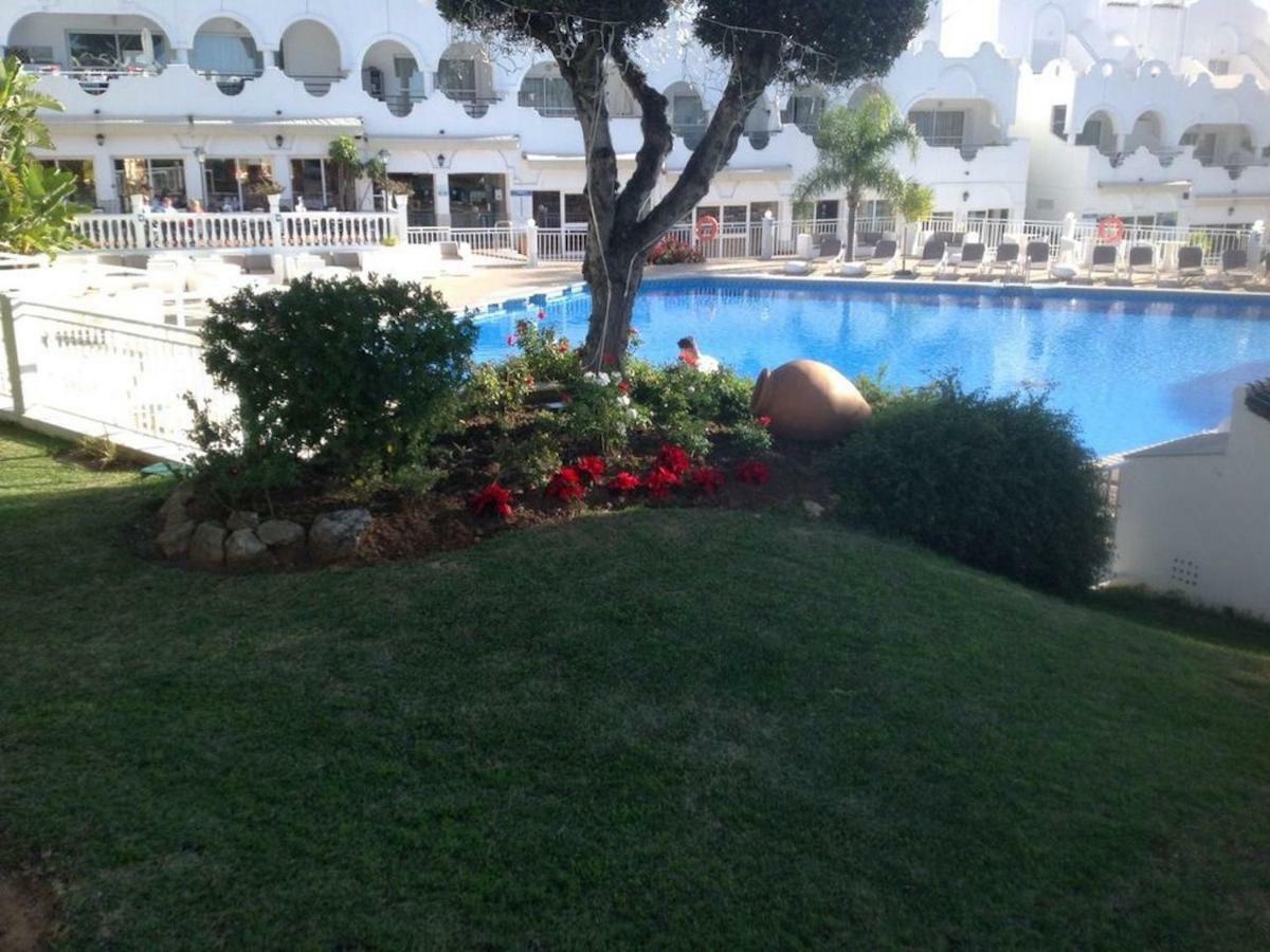 Casa Soleada - Beautiful Villa, Corner By Pools, Facilities,full Kitchen, 3 Terraces, Internet Vakantiehuis