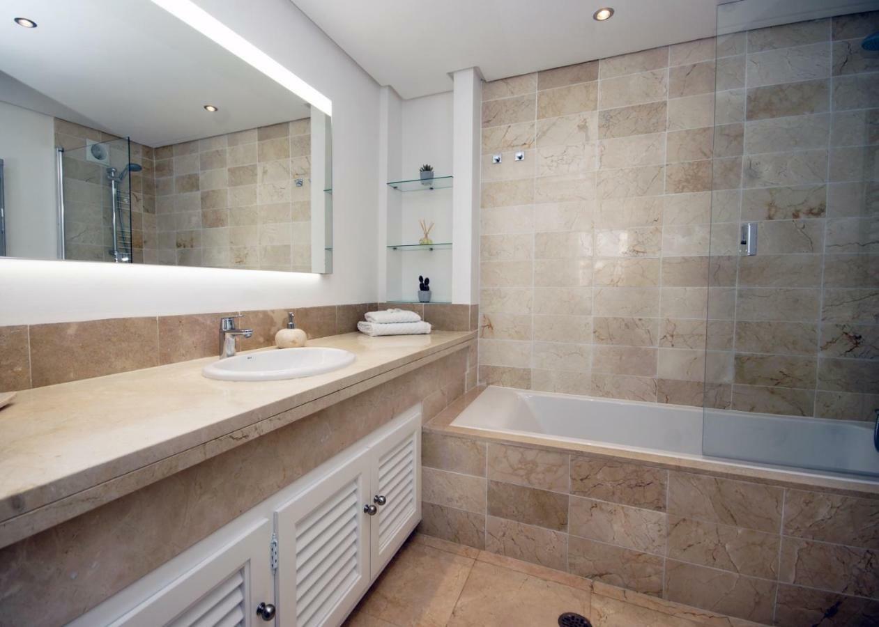 Jardines De Golondrinas With Sea Views Apartment *