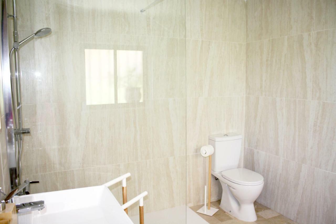 The Garden & Pool House-banus Vakantiehuis