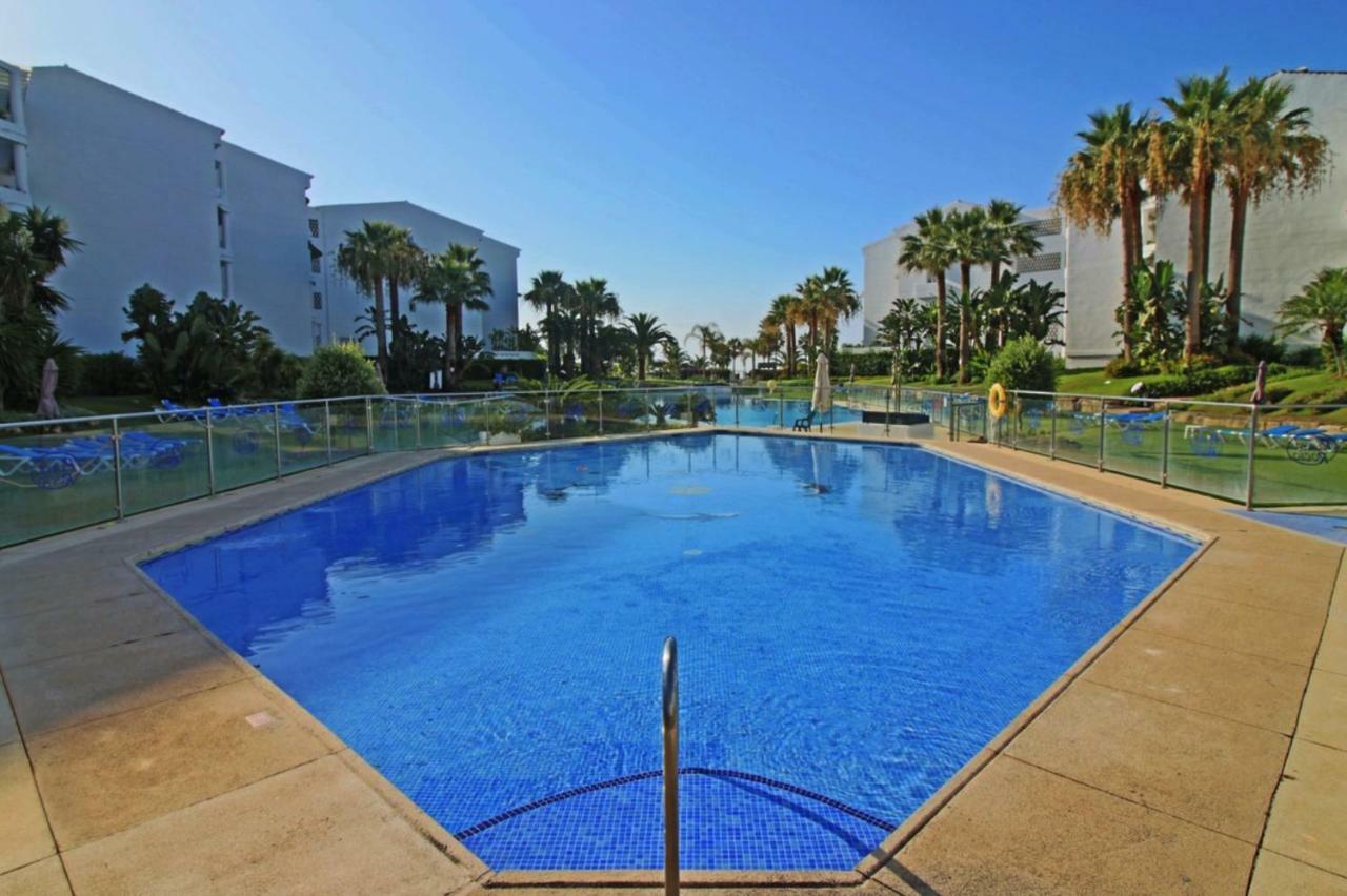 Apartamento Beachfront In Puerto Banus, Playa Rocio