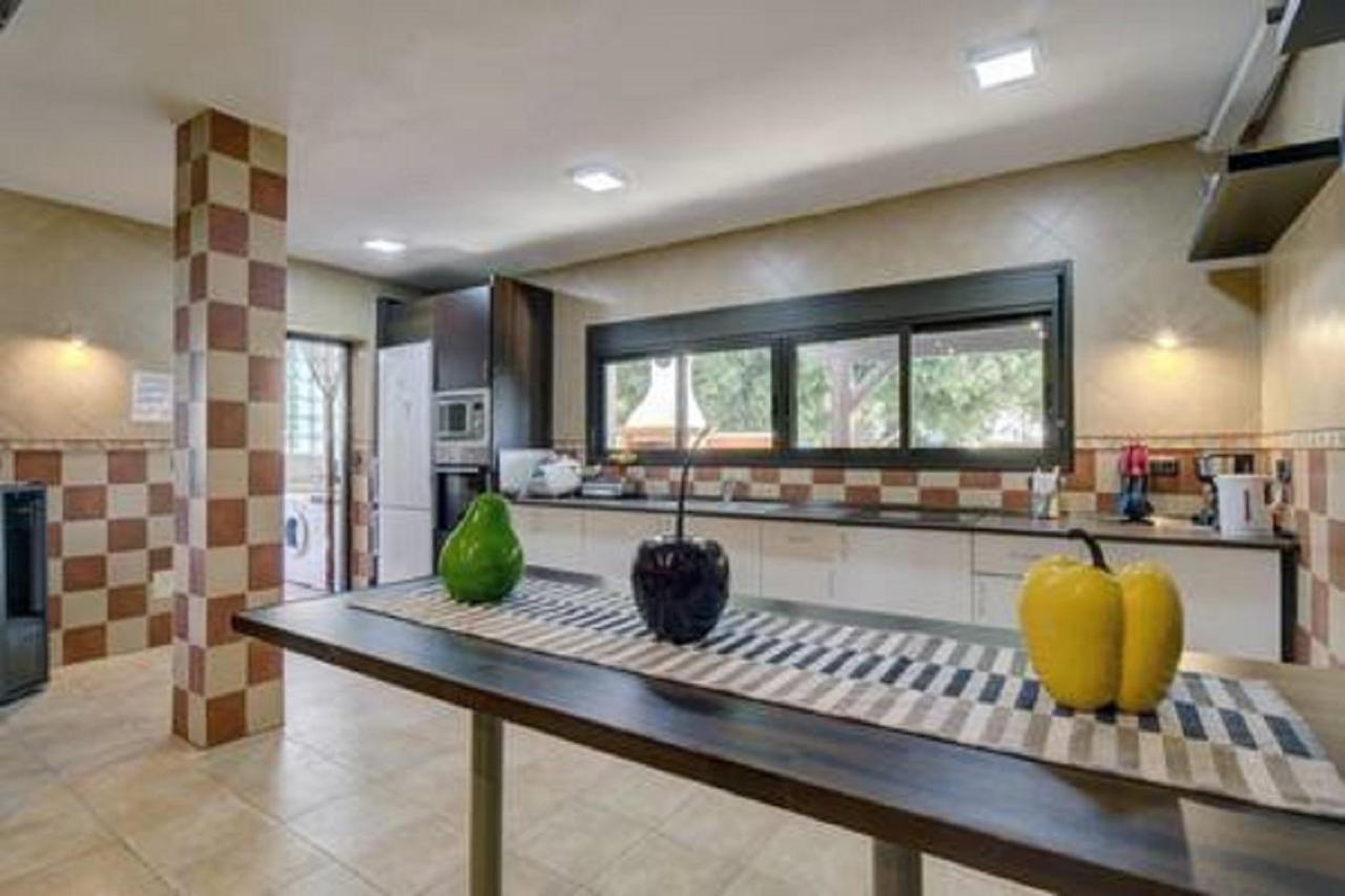 Africa Villa *