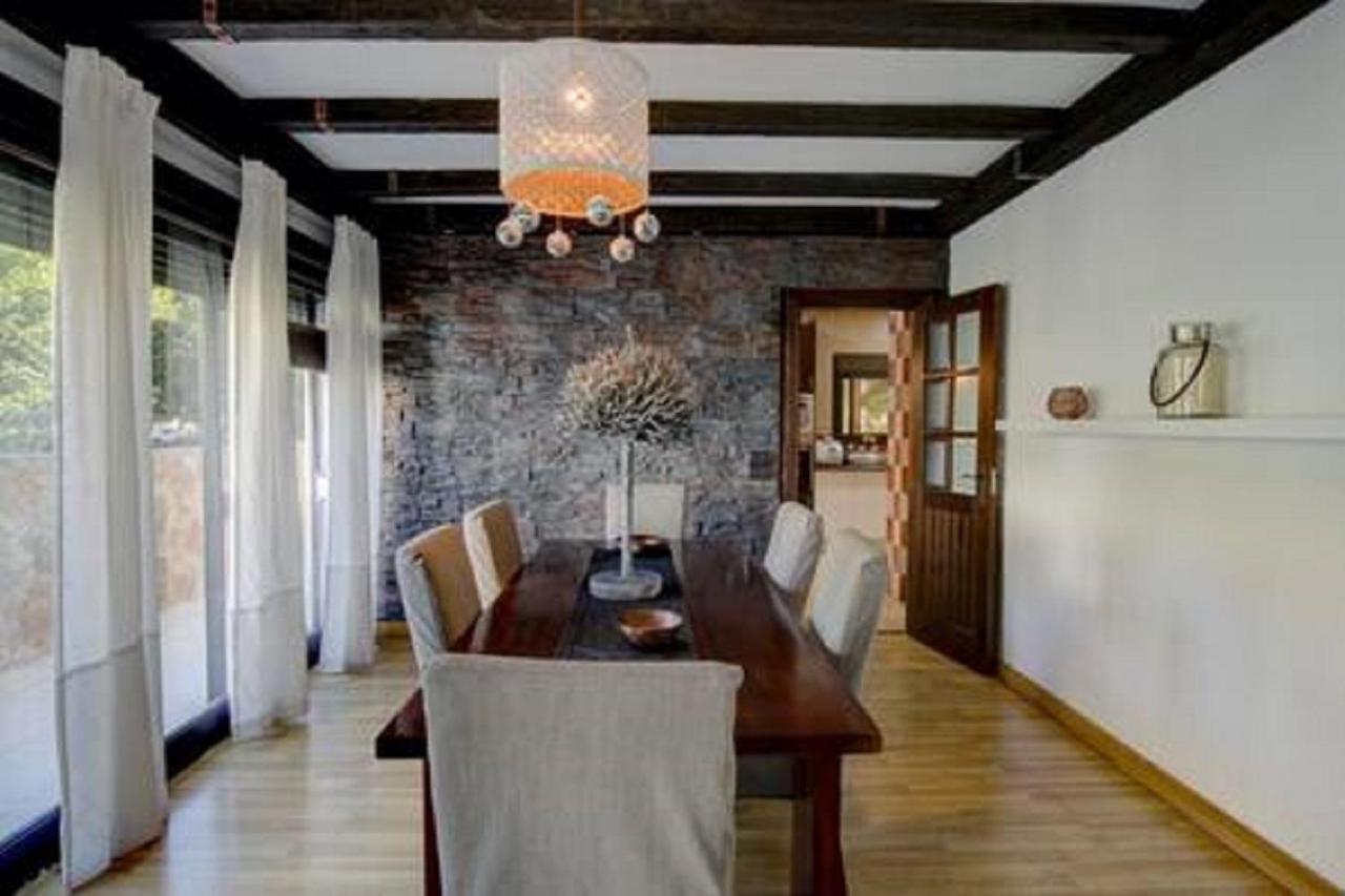 Africa Villa