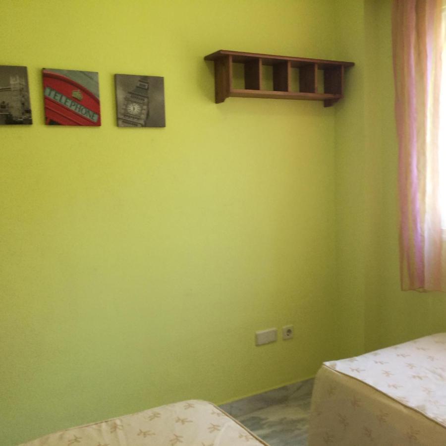 2 Dorm. Puerto Banus Apartment *