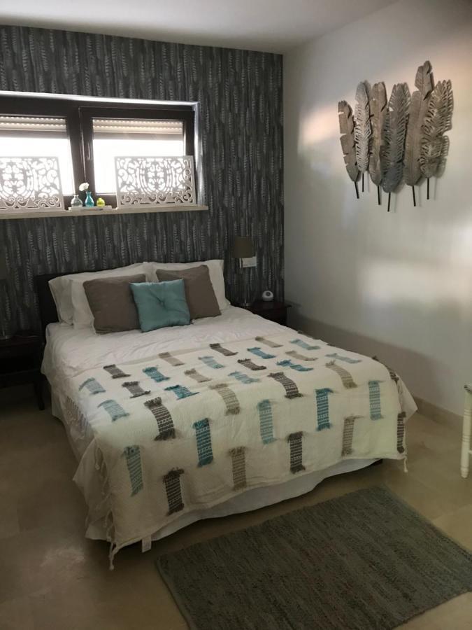 Apartamento Casa Holandaluzas Near Beach, With Salt Water Pool And Private Parking Marbella