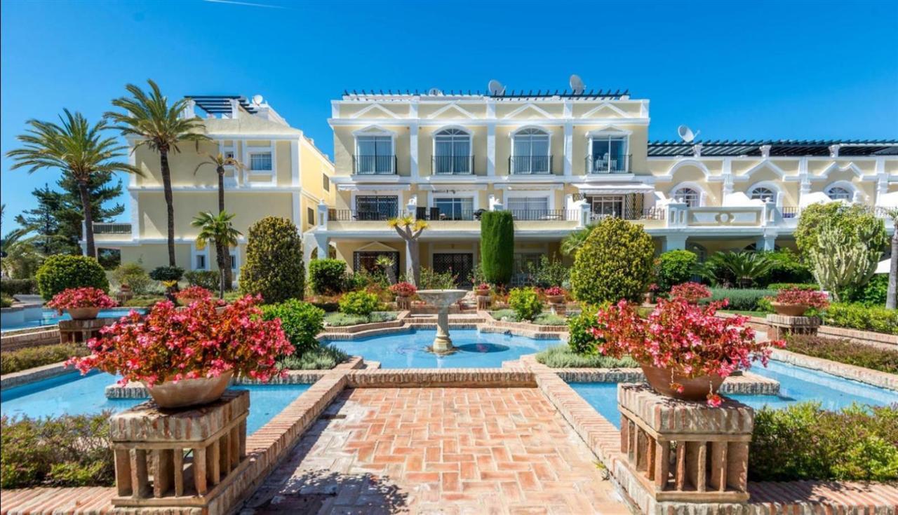 Aloha Gardens Near Puerto Banus With Breathtaking Mountain View Apartamento *