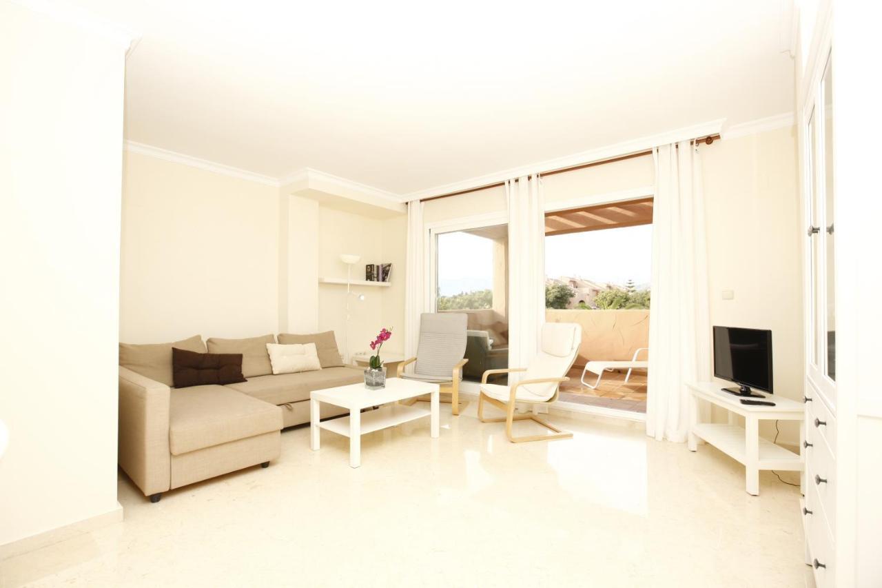 Apartment Ref 1 Spacious Sea View *
