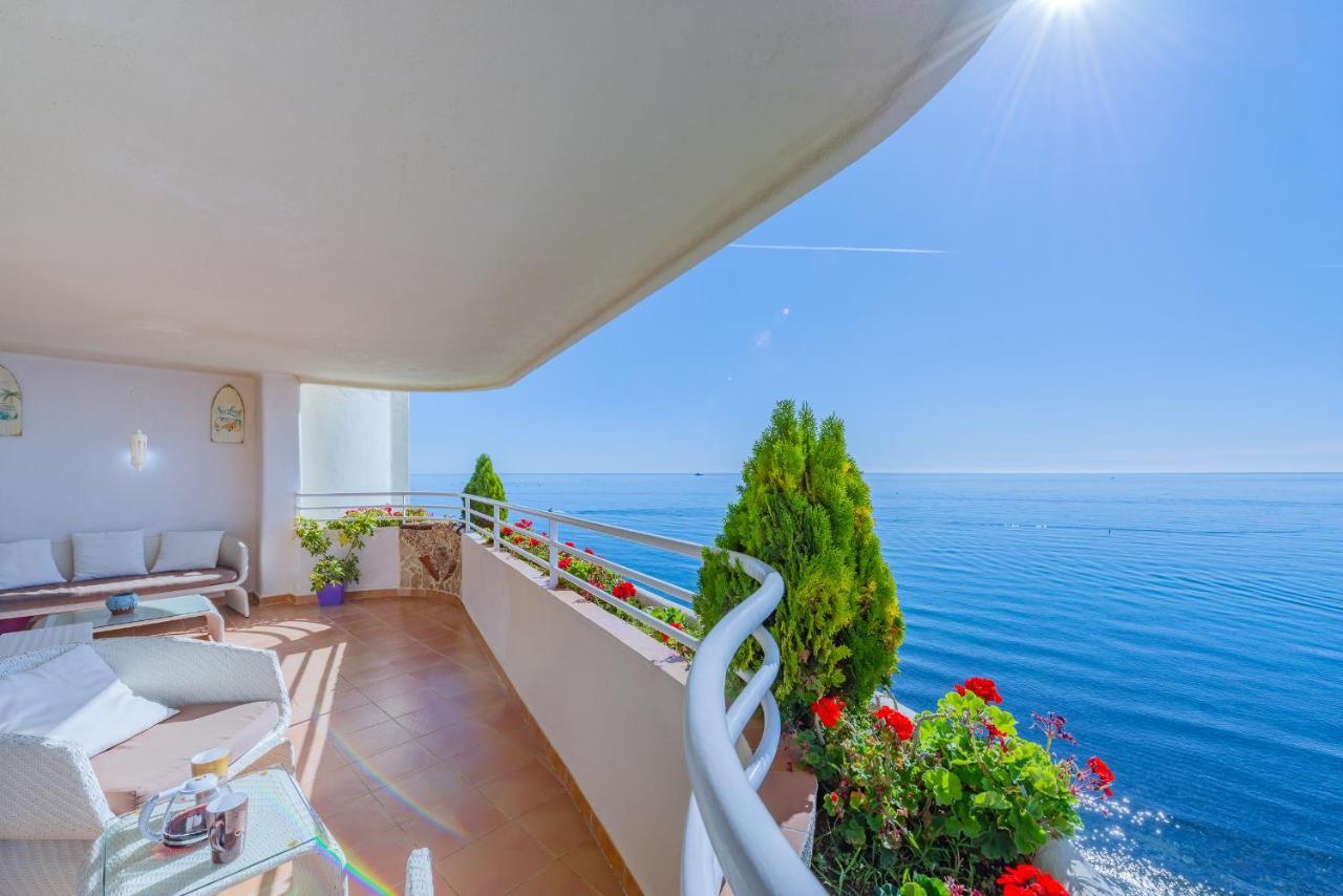 Beachfront Center Apartamento Marbella