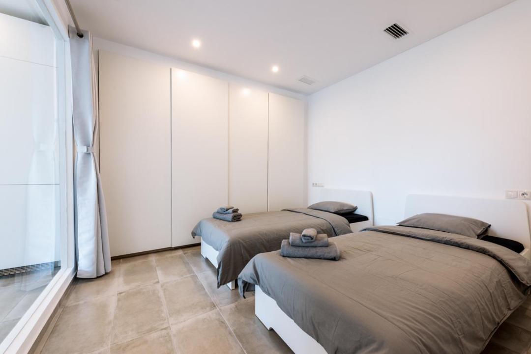 Puerto Banus Frontline With Amazing Sea Views * Marbella