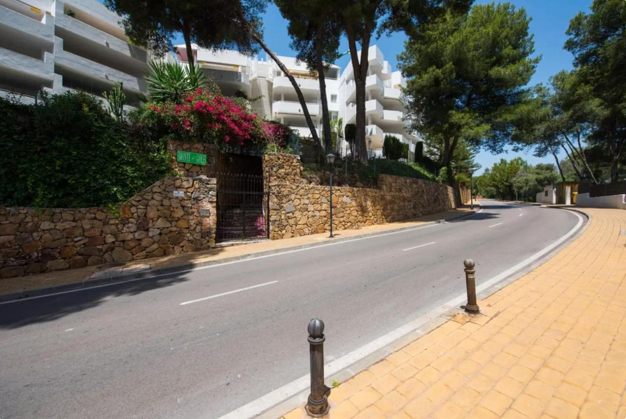 Charming 2 Bedroom Trocadero Arena Area Appartement Marbella